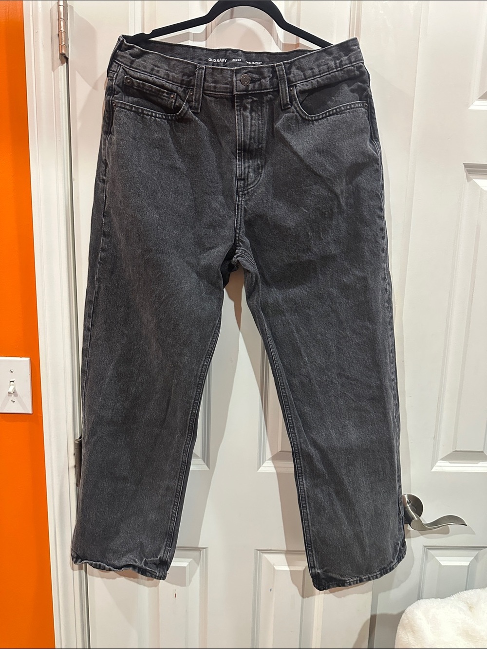 NWOT Old Navy Men's Charcoal Relaxed Straight Jeans size 33X30